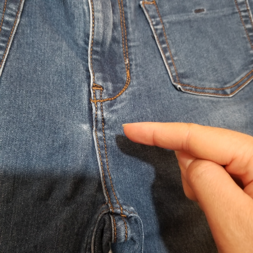 FREE PEOPLE Medium Blue Skinny jeans SIZE W27, With Pockets. - Picture 15 of 17